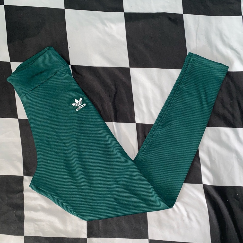 NWOT forest green adidas leggings - Picture 1 of 2